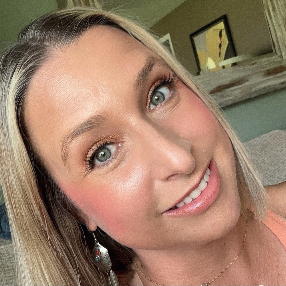Meet your Posher, Shannon